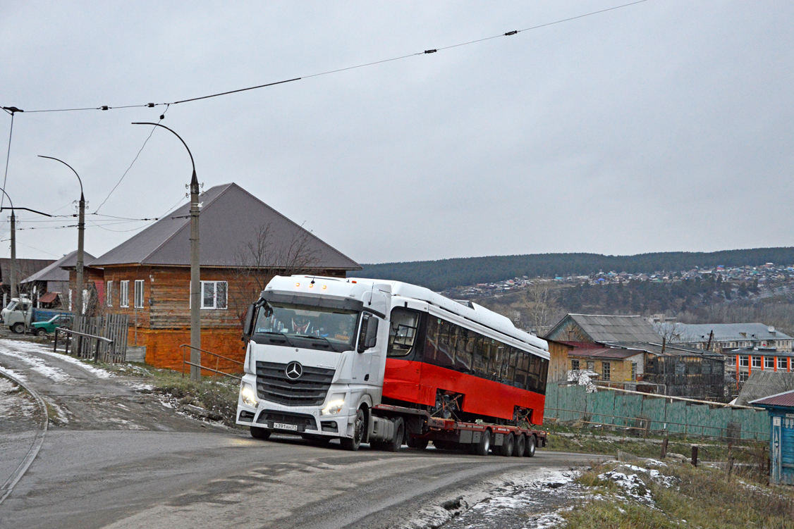 Усть-Катав — Трамвайные вагоны для Магнитогорска