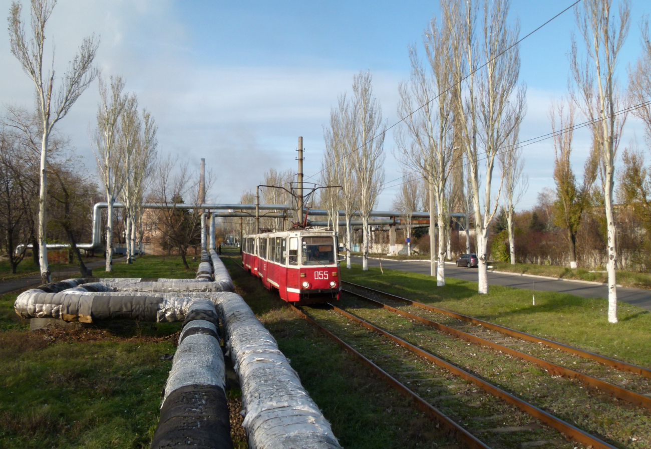 Avdiivka, 71-605 (KTM-5M3) č. 055; Avdiivka, 71-605 (KTM-5M3) č. 060; Avdiivka — 13.11.2012 — Fantrip with EMU 055+060