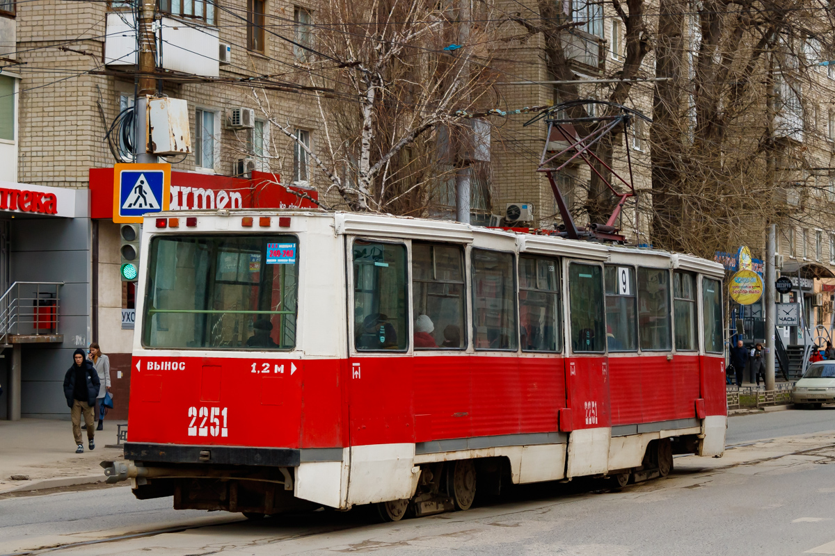 Saratov, 71-605 (KTM-5M3) # 2251
