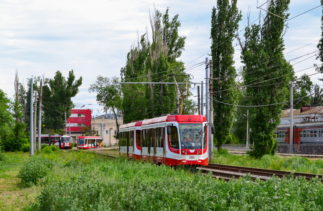 Volgográd, 71-623-03 — 5865