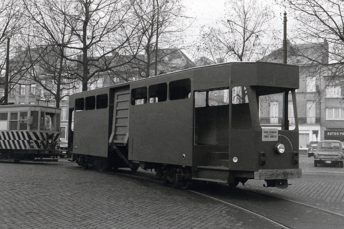 Brüssel, MIVB/STIB Series 5000 Nr. 40; Brüssel — Old photos MIVB / STIB