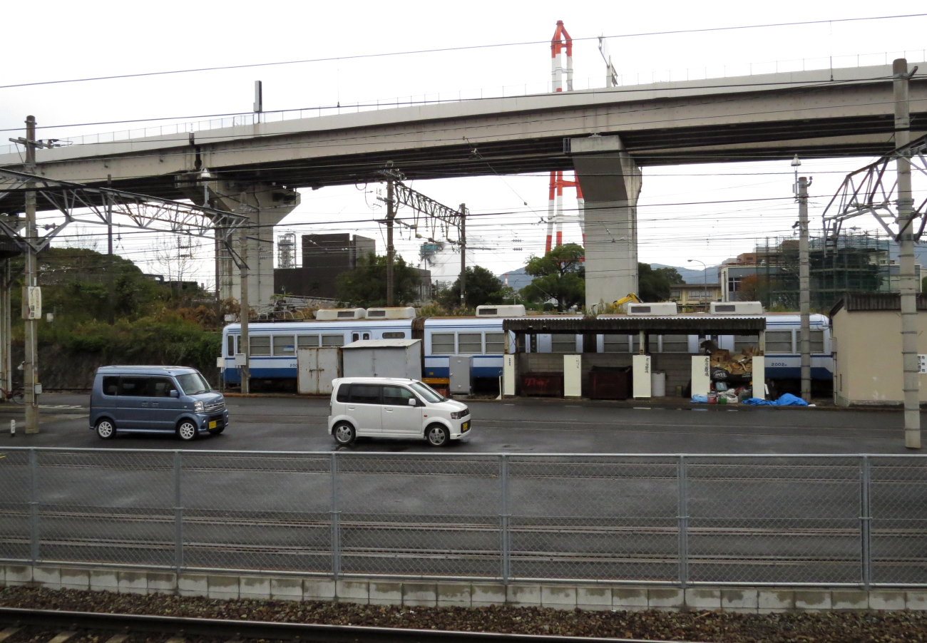 Kita-Kyūshū, Hitachi # 2002; Kita-Kyūshū — Сhikutetsu Interurban, Lines and Infrastructure