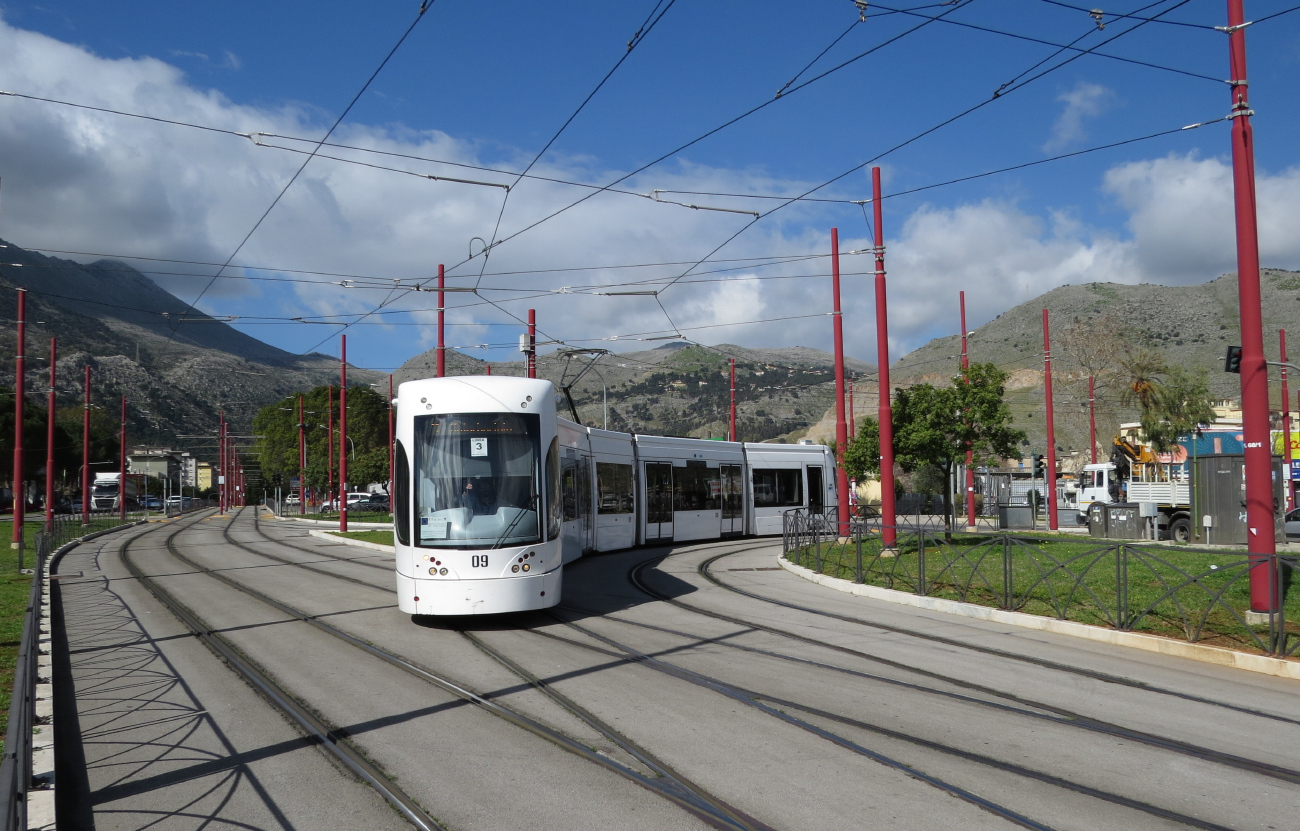 Palermo, Bombardier Flexity Outlook # 9; Palermo — Tramway Lines and Infrastructure