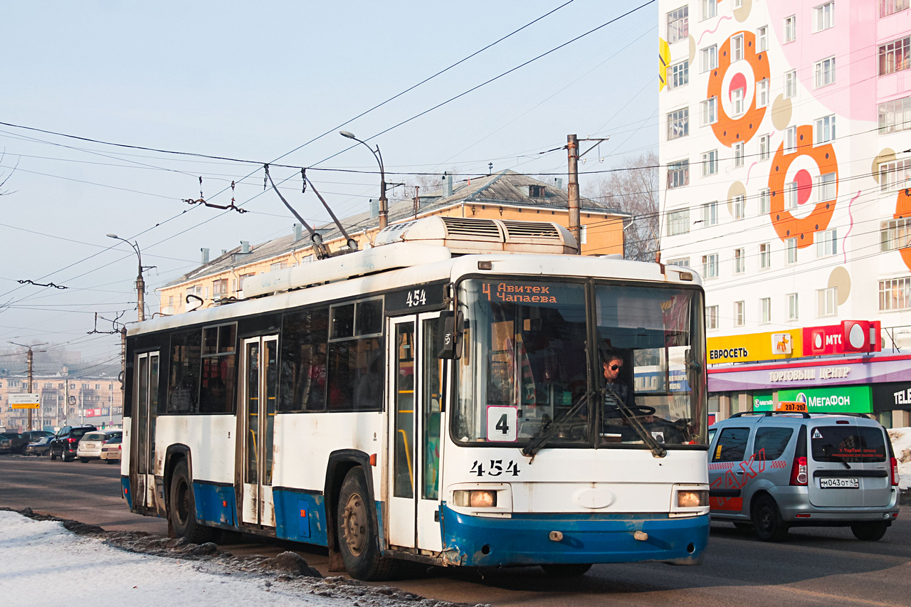 Kirovas (Viatka), BTZ-52767R nr. 454