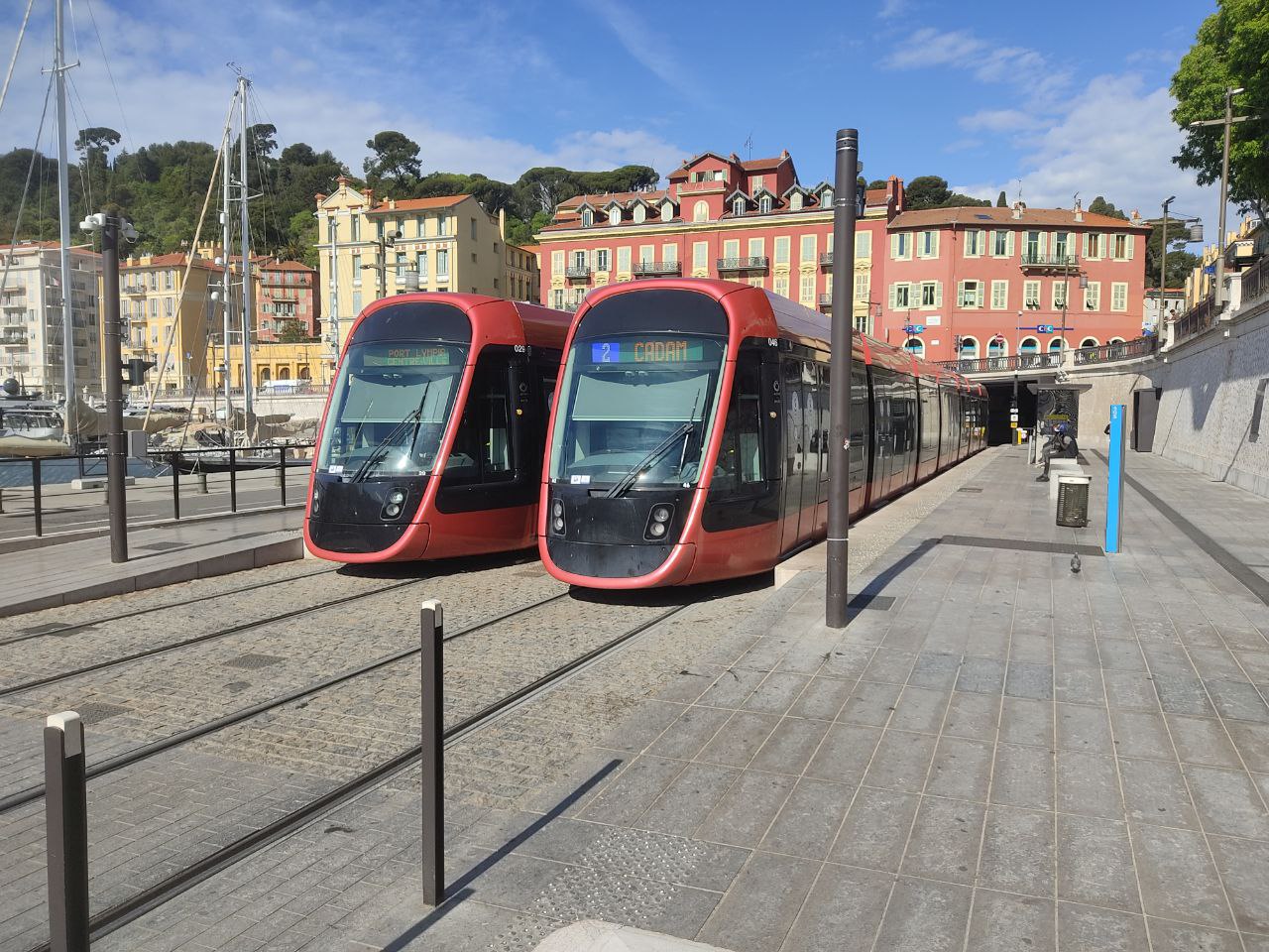 Nice, Alstom Citadis 405 № 046