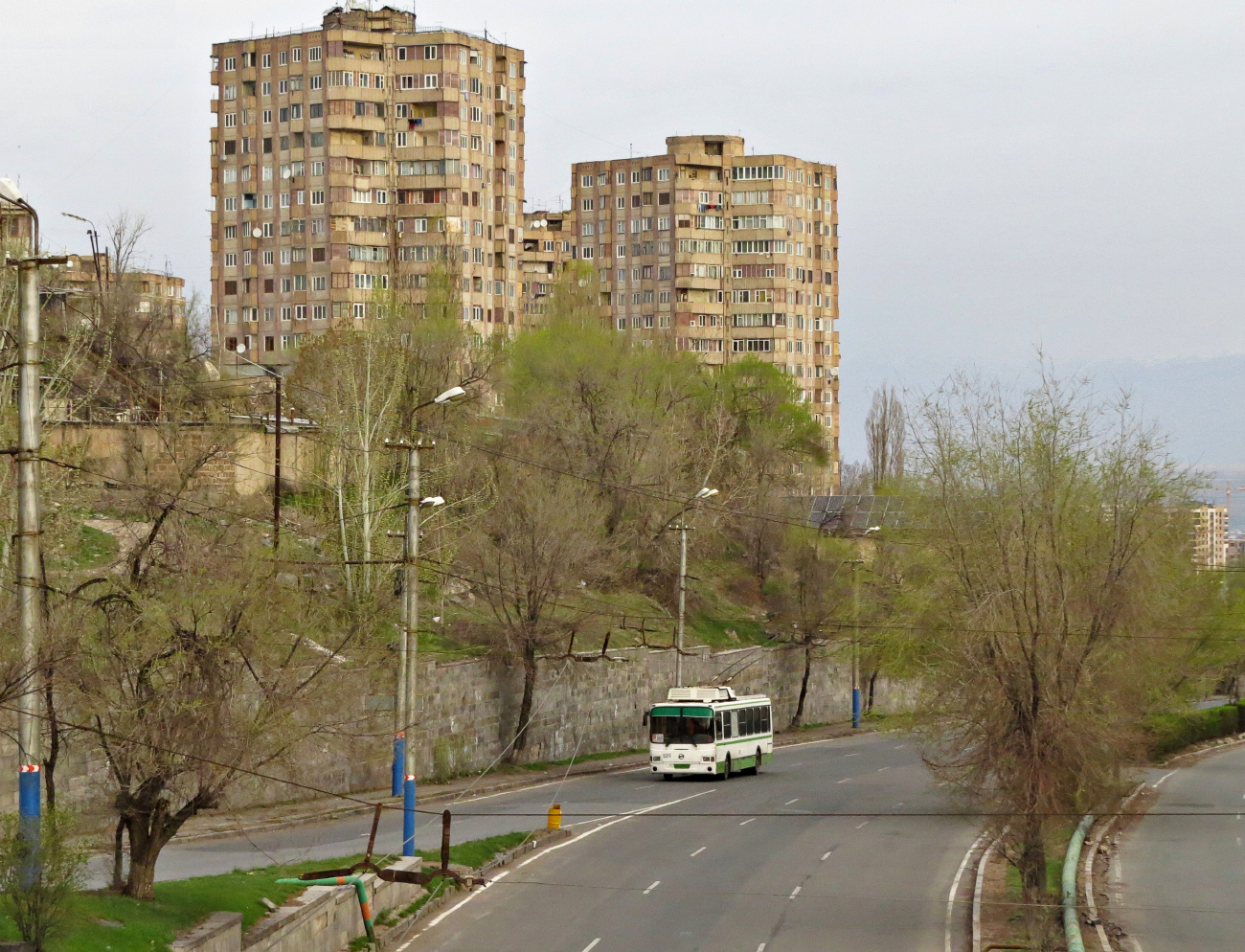 Yerevan — Trolleybus Lines and Infrastructure
