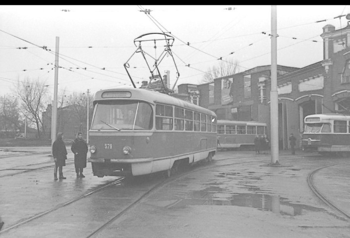 Szamara, Tatra T3SU (2-door) — 579; Szamara — Gorodskoye tramway depot; Szamara — Historical photos — Tramway and Trolleybus (1942-1991)