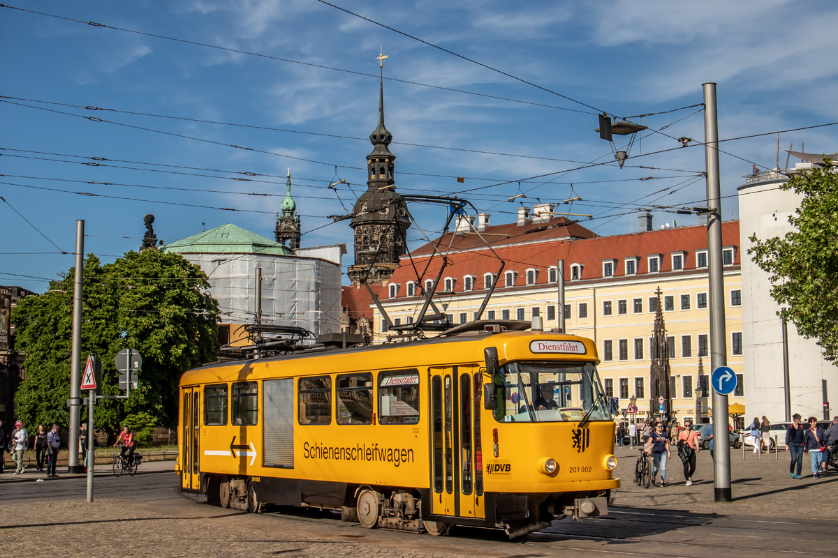 Dresde, Tatra T4D-MI N°. 201 002; Dresde — Final farewell to Tatra trams after 56 years of service (03.06.2023)