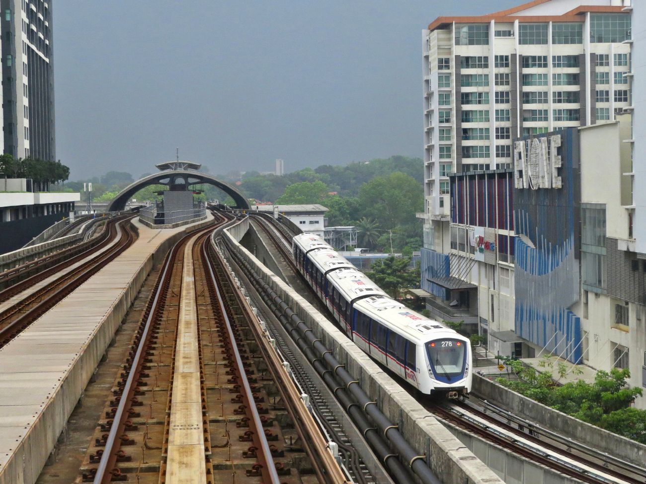 Куала-Лумпур, Bombardier Innovia Metro 300 № 278; Куала-Лумпур — Линия 5 — LRT (Kelana Jaya Line)