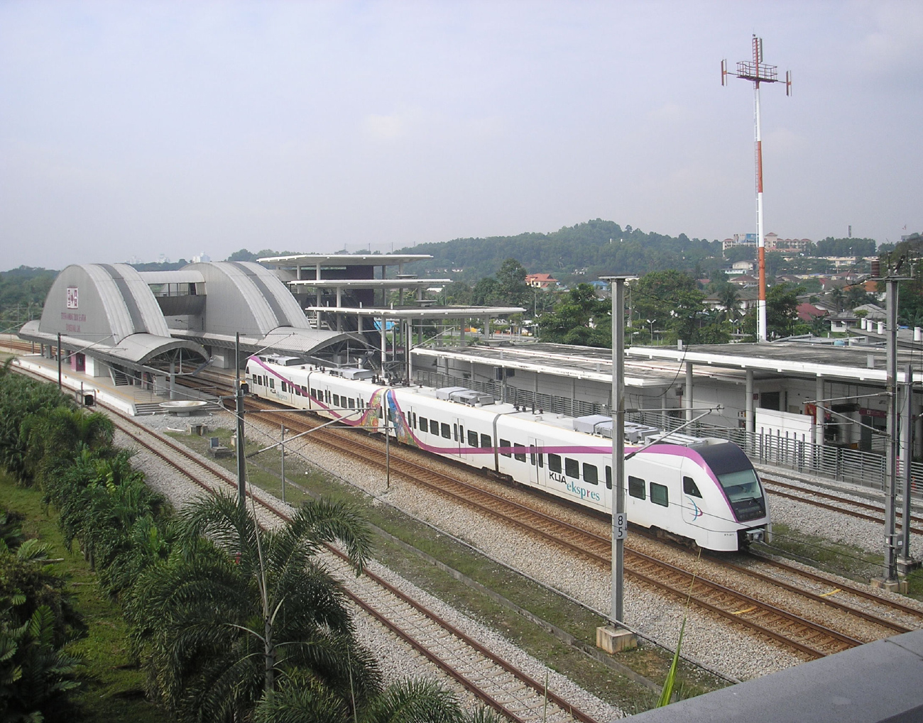 Куала-Лумпур — Линия 6/7 — Городская электричка (ERL KLIA)