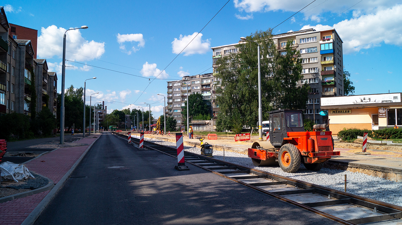 Väinänlinna — Renovation of tracks on Smilšu street
