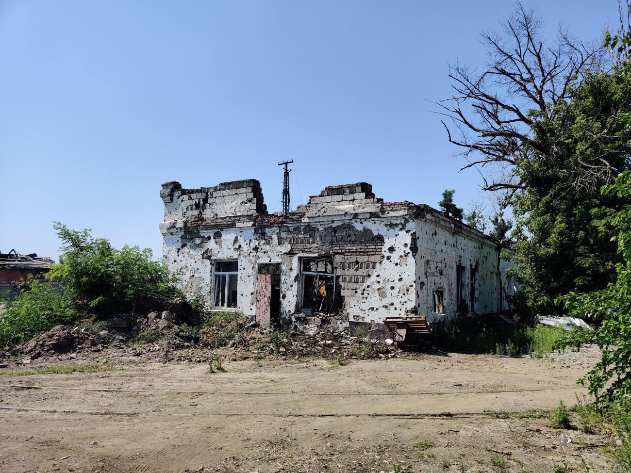Mariupol — Aftermath of Military Actions 24 February – 20 May 2022