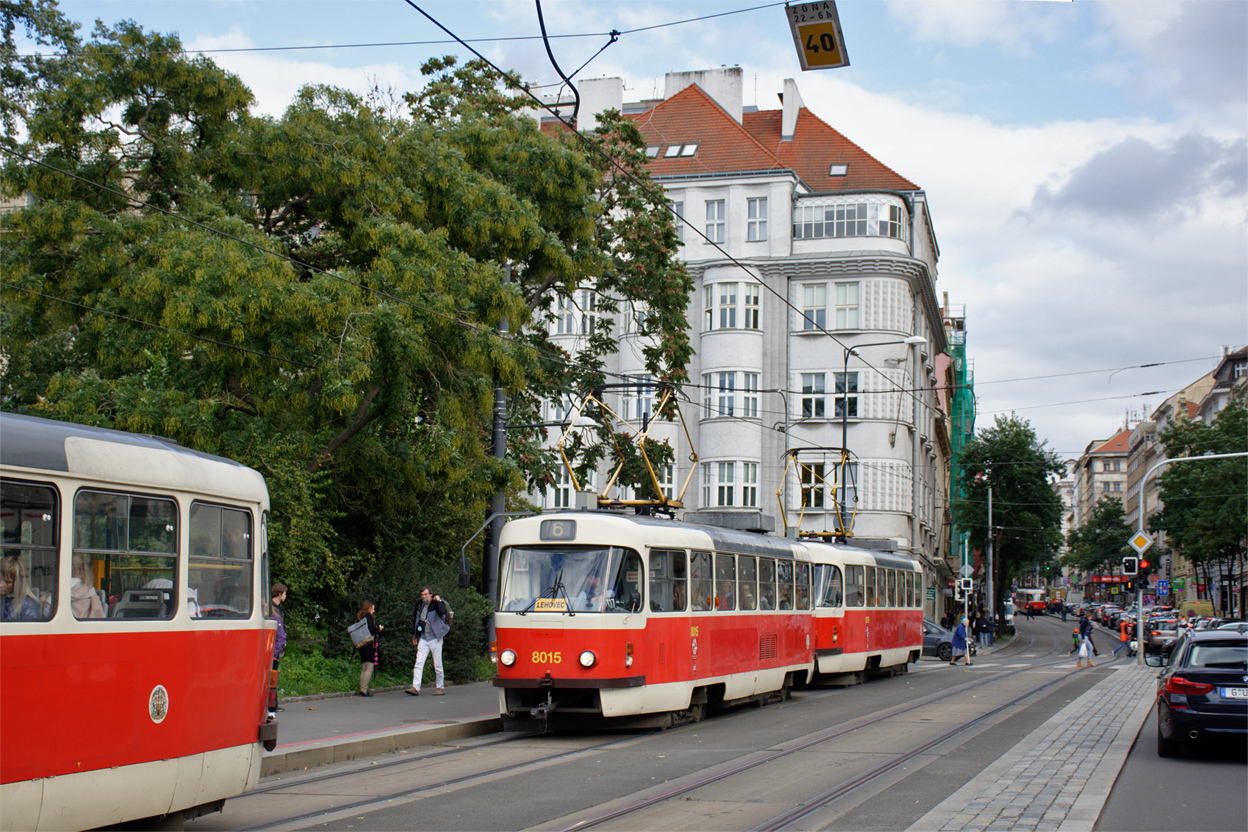 Прага, Tatra T3M2-DVC № 8015