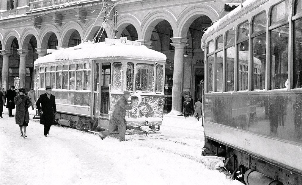 Рим, ATAC series "motrice 8 finestrini" № 847; Рим, ATAC series "motrice 8 finestrini" № 789; Рим — Старые фотографии