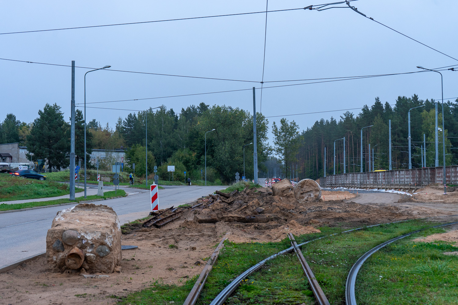 Dyneburg — Construction of new tram line Ķīmija — Stropi; Dyneburg — Reconstruction of track on Jātnieku str.