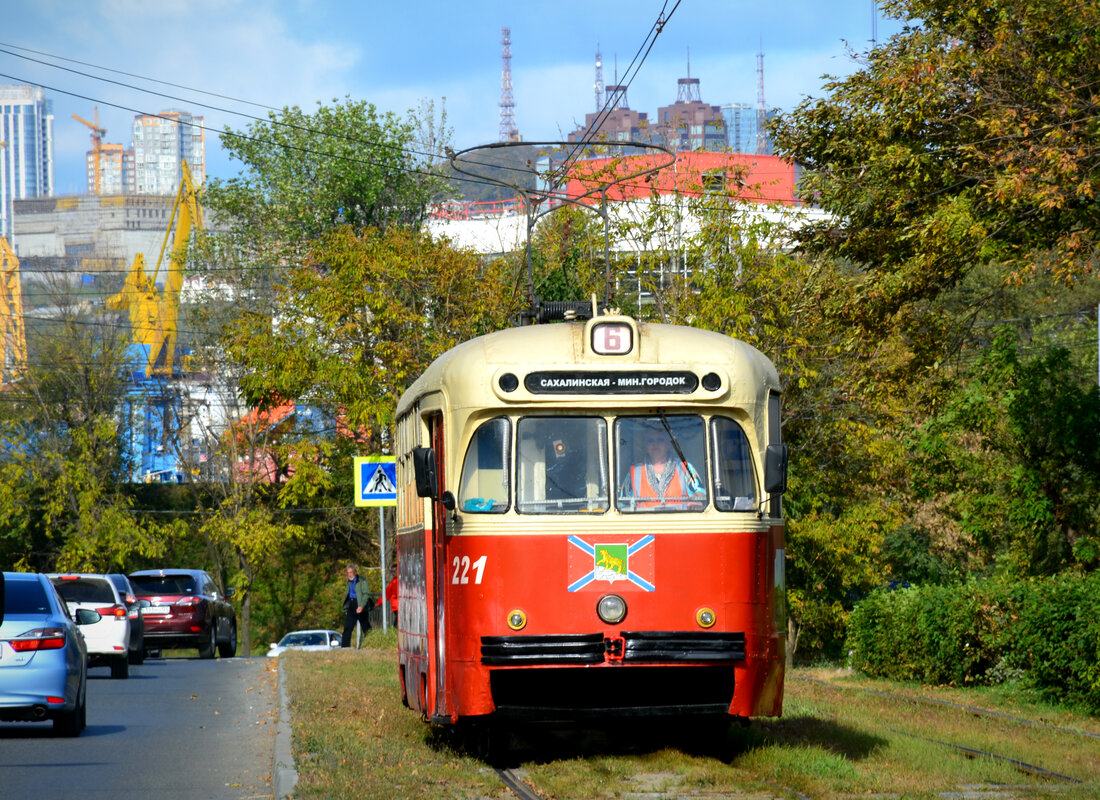 Vladivostok, RVZ-6M2 # 221; Vladivostok — Theme trams