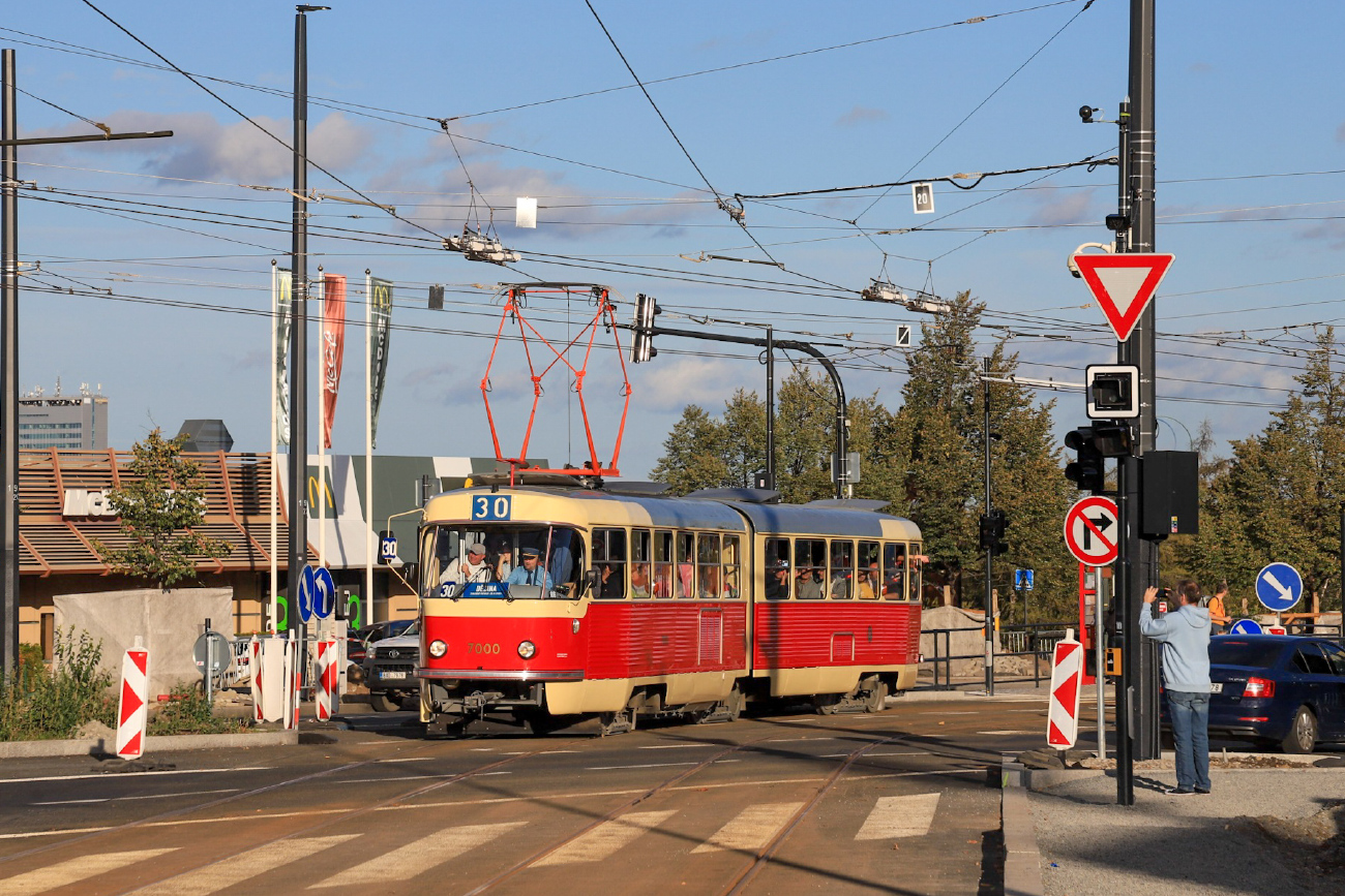 Praga, Tatra K2 Nr 7000; Praga — Construction and beginning of operations on a new tram line Divoká Šárka — Dědina