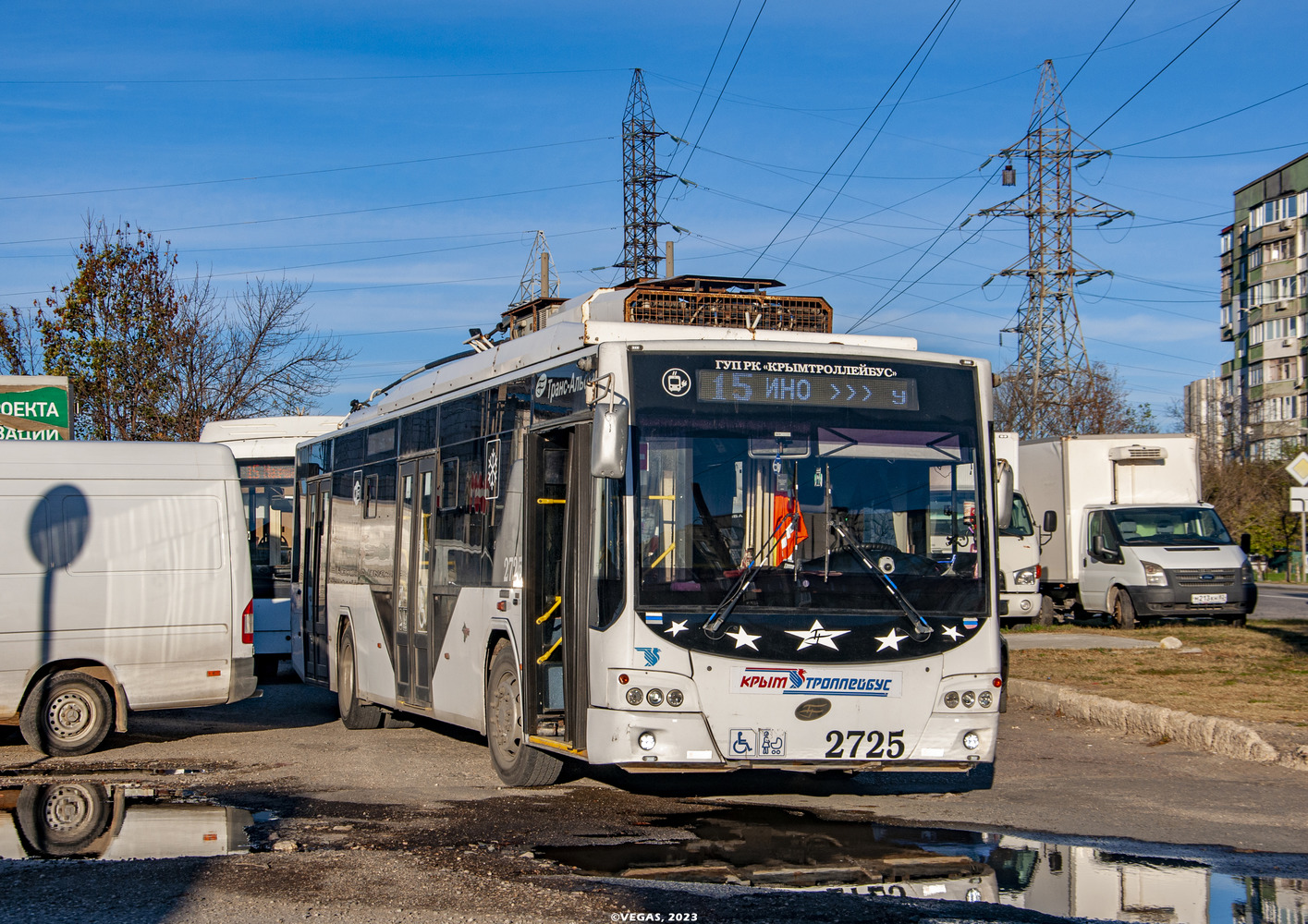 Crimean trolleybus, VMZ-5298.01 “Avangard” # 2725; Crimean trolleybus — The movement of trolleybuses without CS (autonomous running).