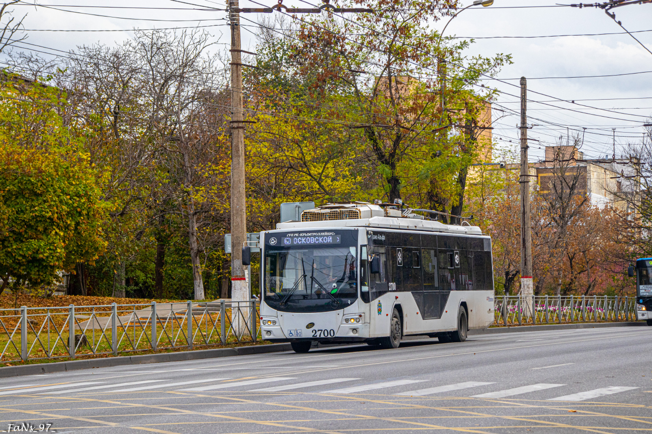 Crimean trolleybus, VMZ-5298.01 “Avangard” № 2700; Crimean trolleybus — The movement of trolleybuses without CS (autonomous running).