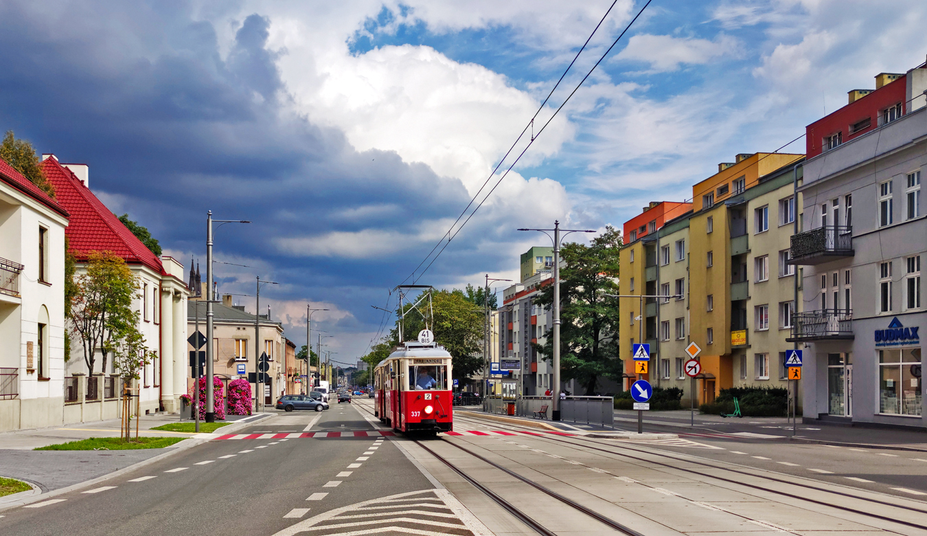 Łódź — Suburban trams — Pabianice; Łódź — Trams parade during the 45th Pabianice Days — 2.09.2023