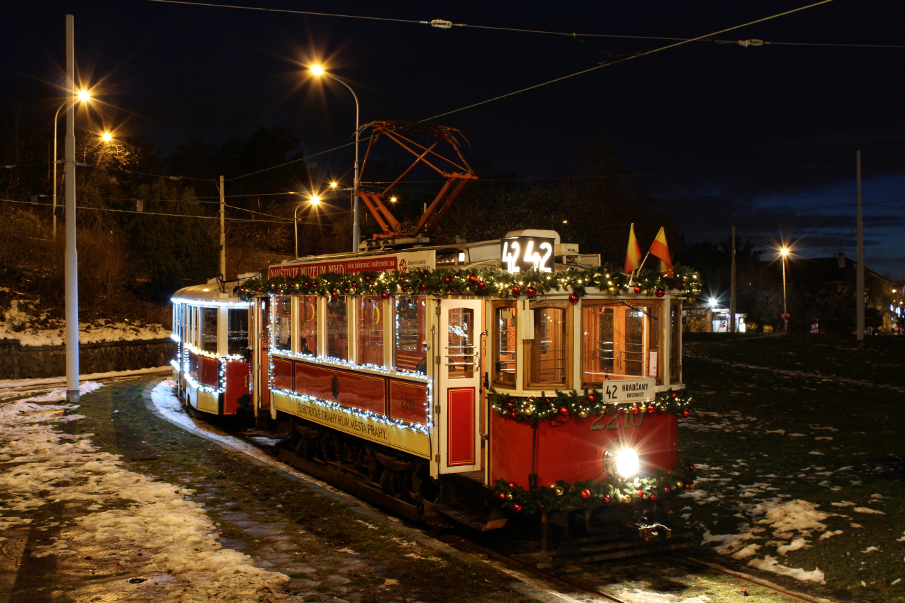 Прага, Ringhoffer DSM № 2210; Прага — Рождественский трамвай