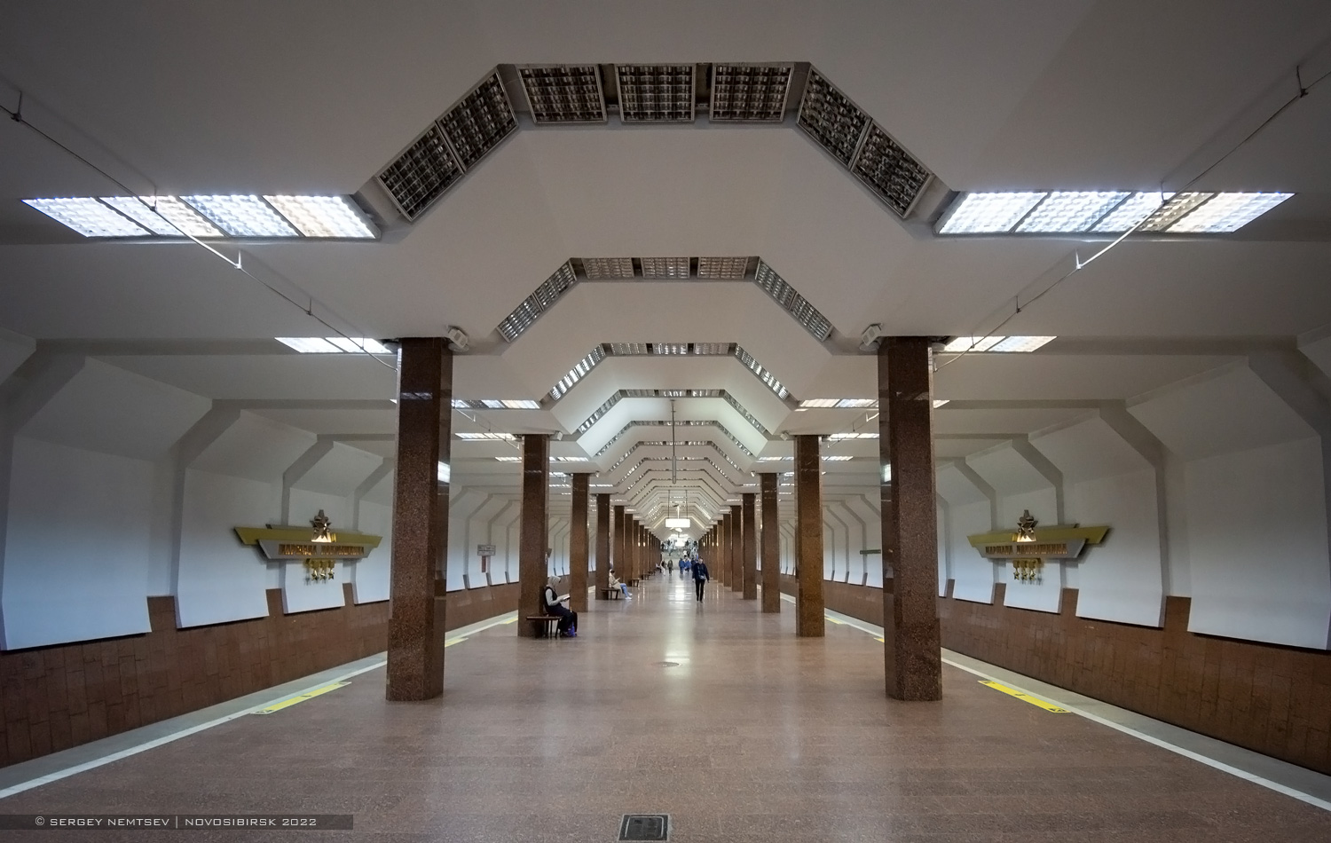 Novosibirsk — Dzerzhinskaya Line — Marshal Pokryshkin station