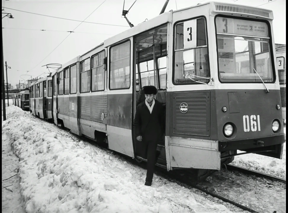 Самара, 71-605 (КТМ-5М3) № 061; Самара — Исторические фотографии — Трамвай и Троллейбус (1942-1991); Самара — Кировское трамвайное депо