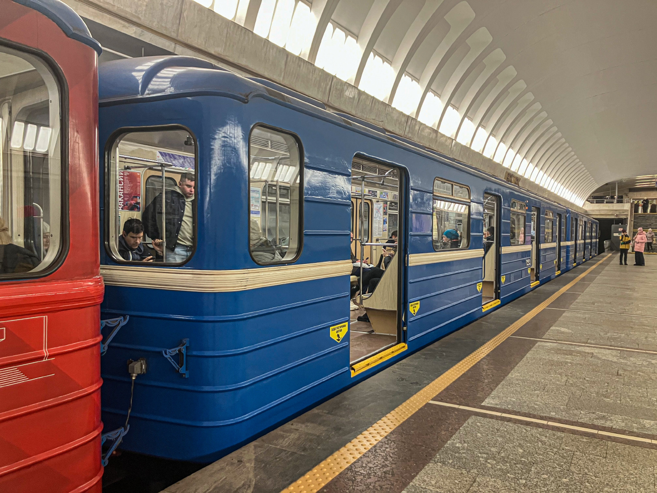 Minszk — Metro — Vehicles