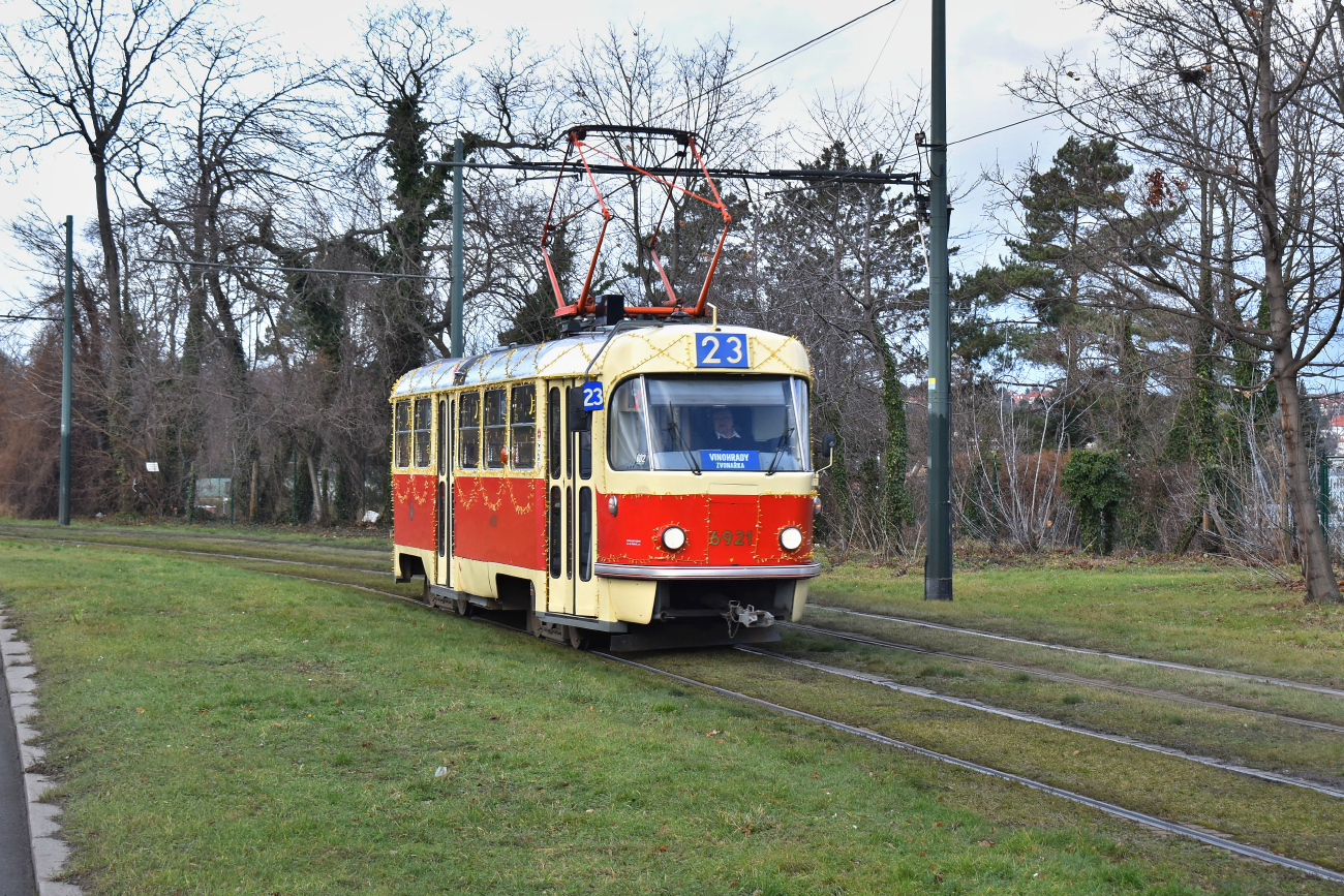 Prague, Tatra T3 № 6921; Prague — Christmas tram