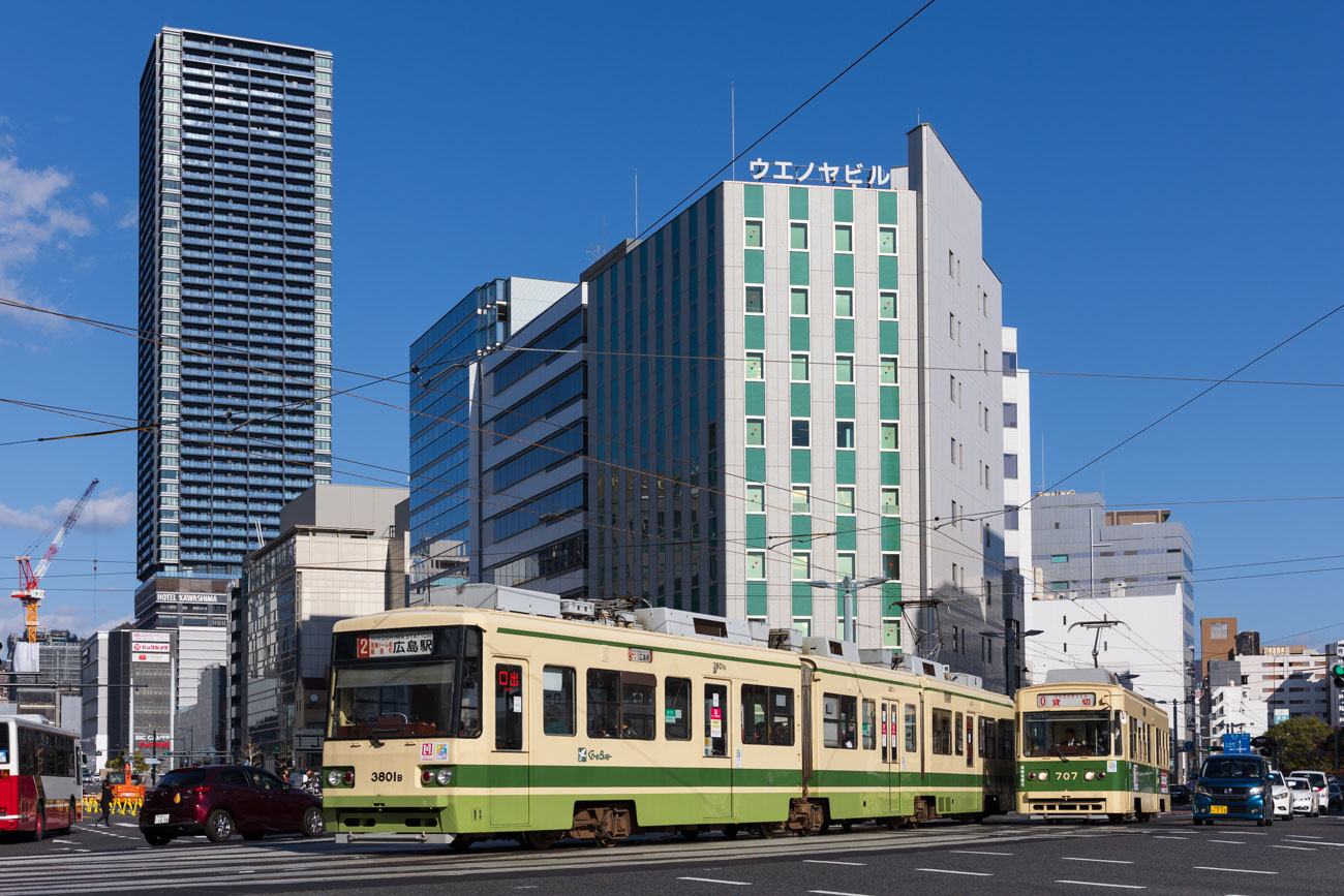 Хиросима, Green Liner Hiroshima series 3800 № 3801; Хиросима, Aruna Kōki № 707