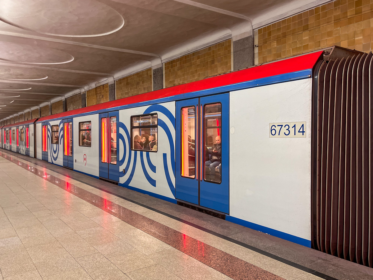 Moscova, 81-767.4 "Moskva 2019" Nr. 67314