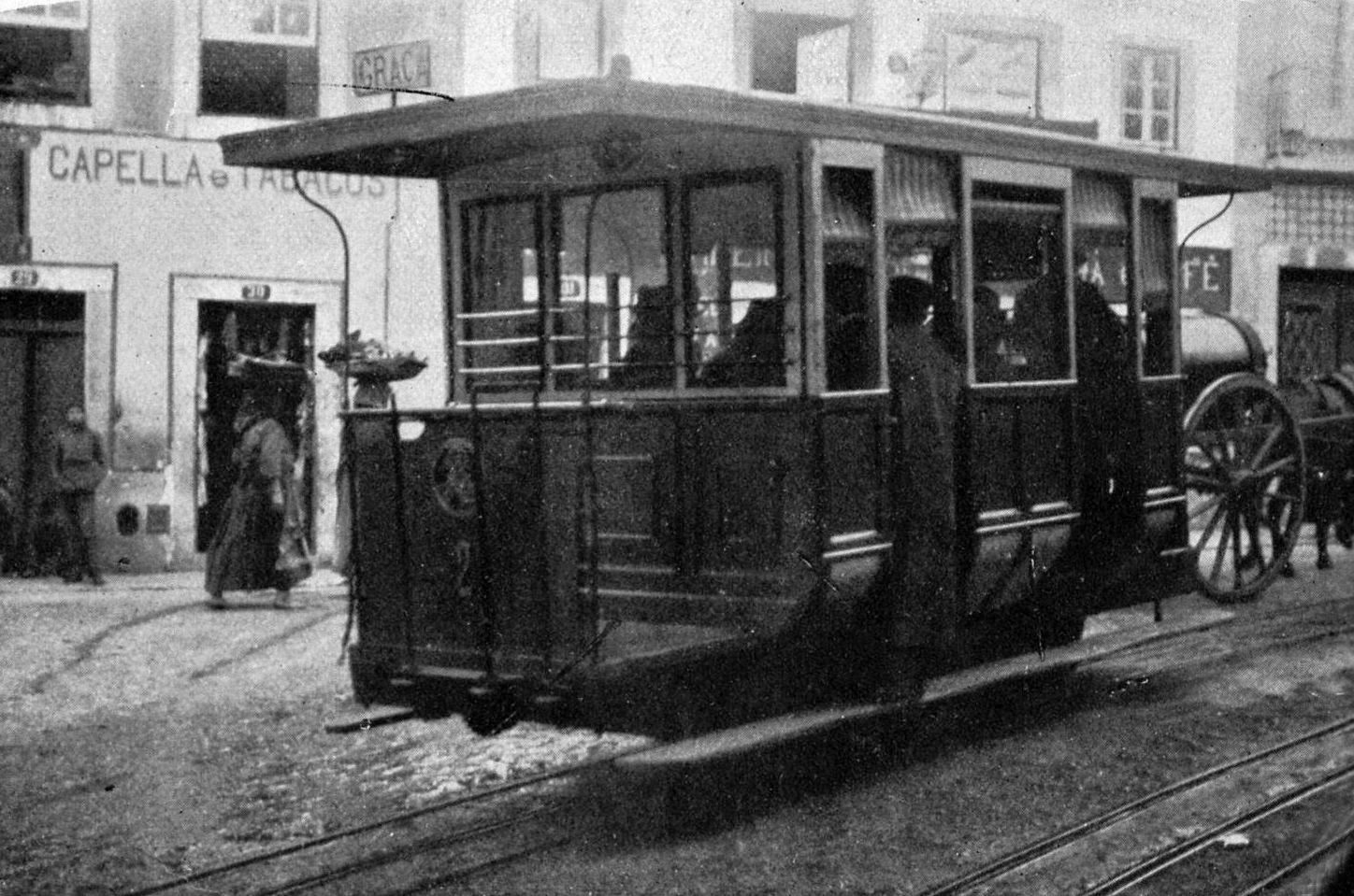 Лиссабон, Esslingen 2-axle cable car № 2; Лиссабон — Все — Старые фотографии; Лиссабон — Канатный трамвай — Elevador da Graça (1893 — 1909)