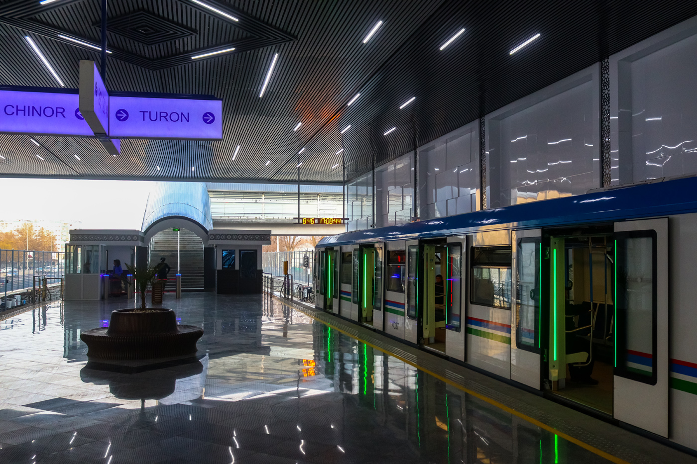 Tașkent — Metro — "Thirtieth anniversary of Uzbekistan Indepedence" line