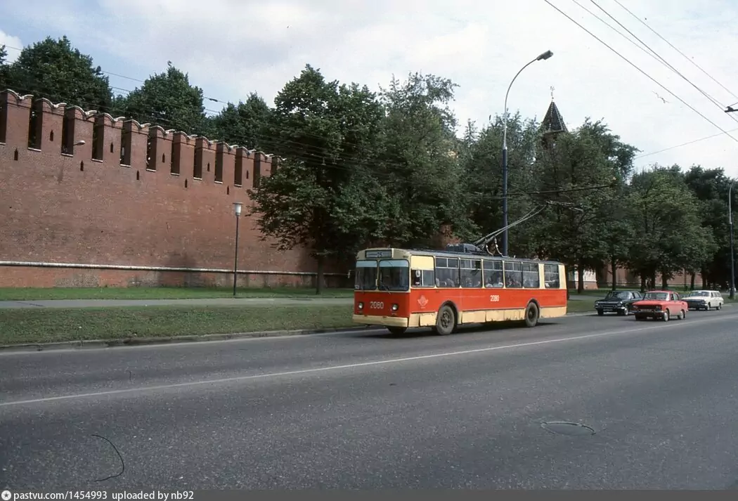Moscou, ZiU-682V N°. 2080; Moscou — Historical photos — Tramway and Trolleybus (1946-1991)