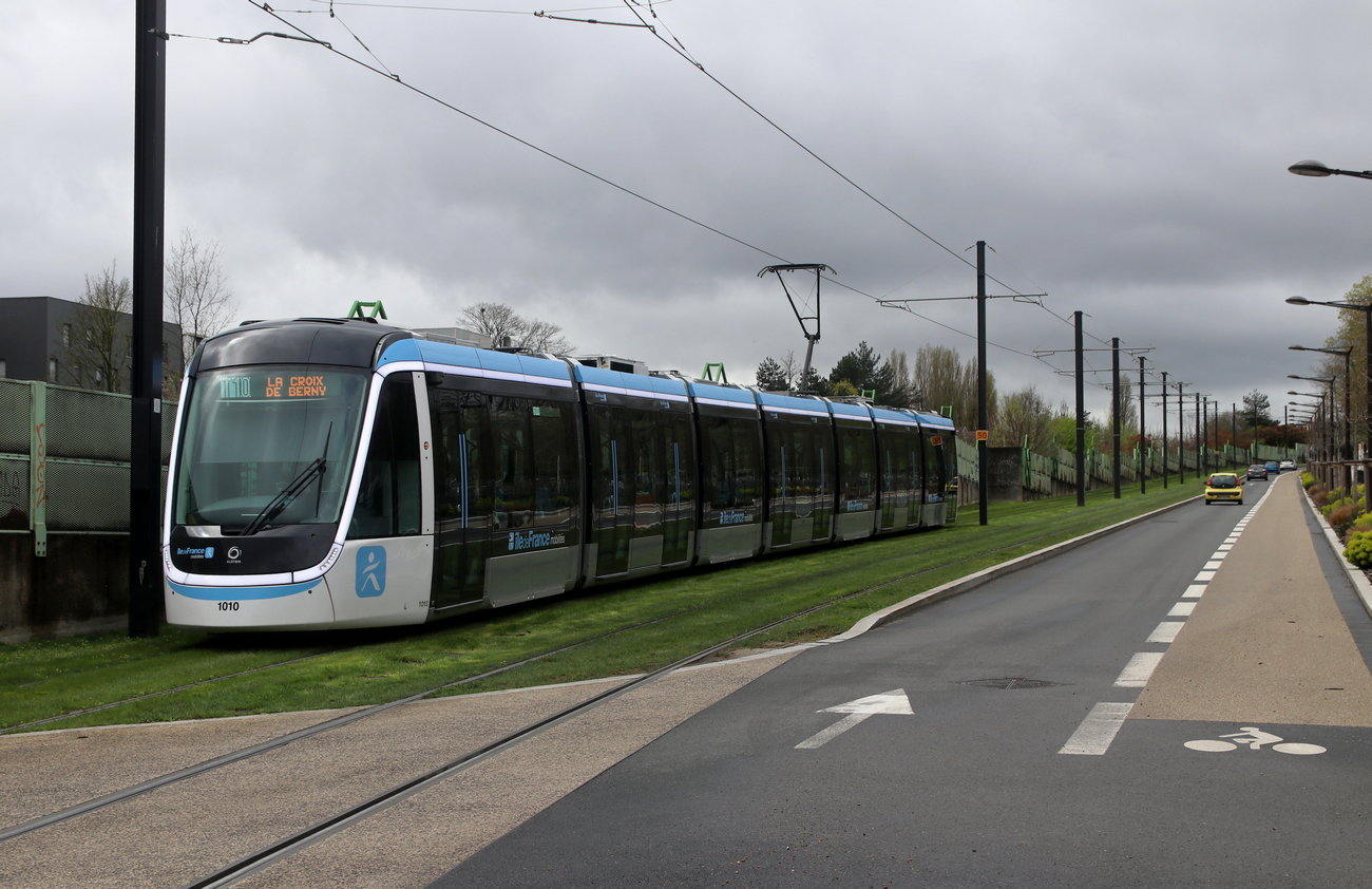 Paris - Versailles - Yvelines, Alstom Citadis 405 N°. 1010