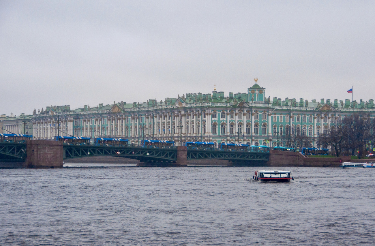 St Petersburg — Bridges
