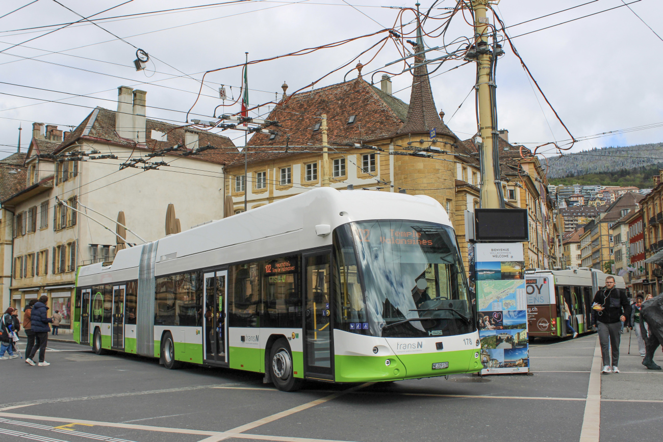 Neuchâtel, Hess lighTram 19 DC č. 178