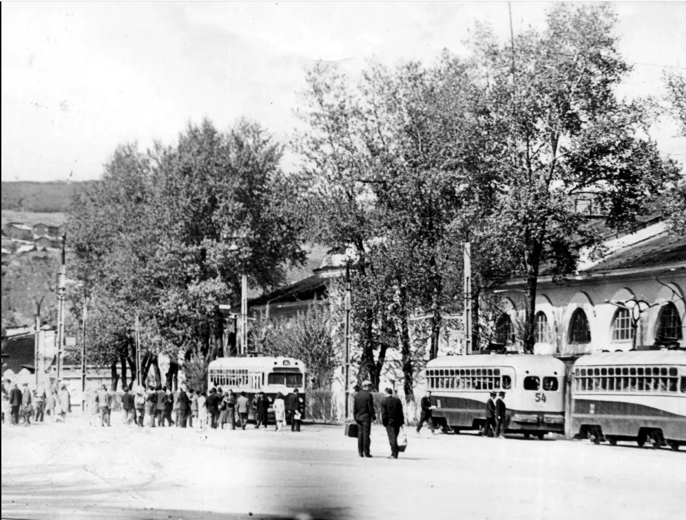 Zlatoust, MTV-82 № 54; Zlatoust — Photos until 1991