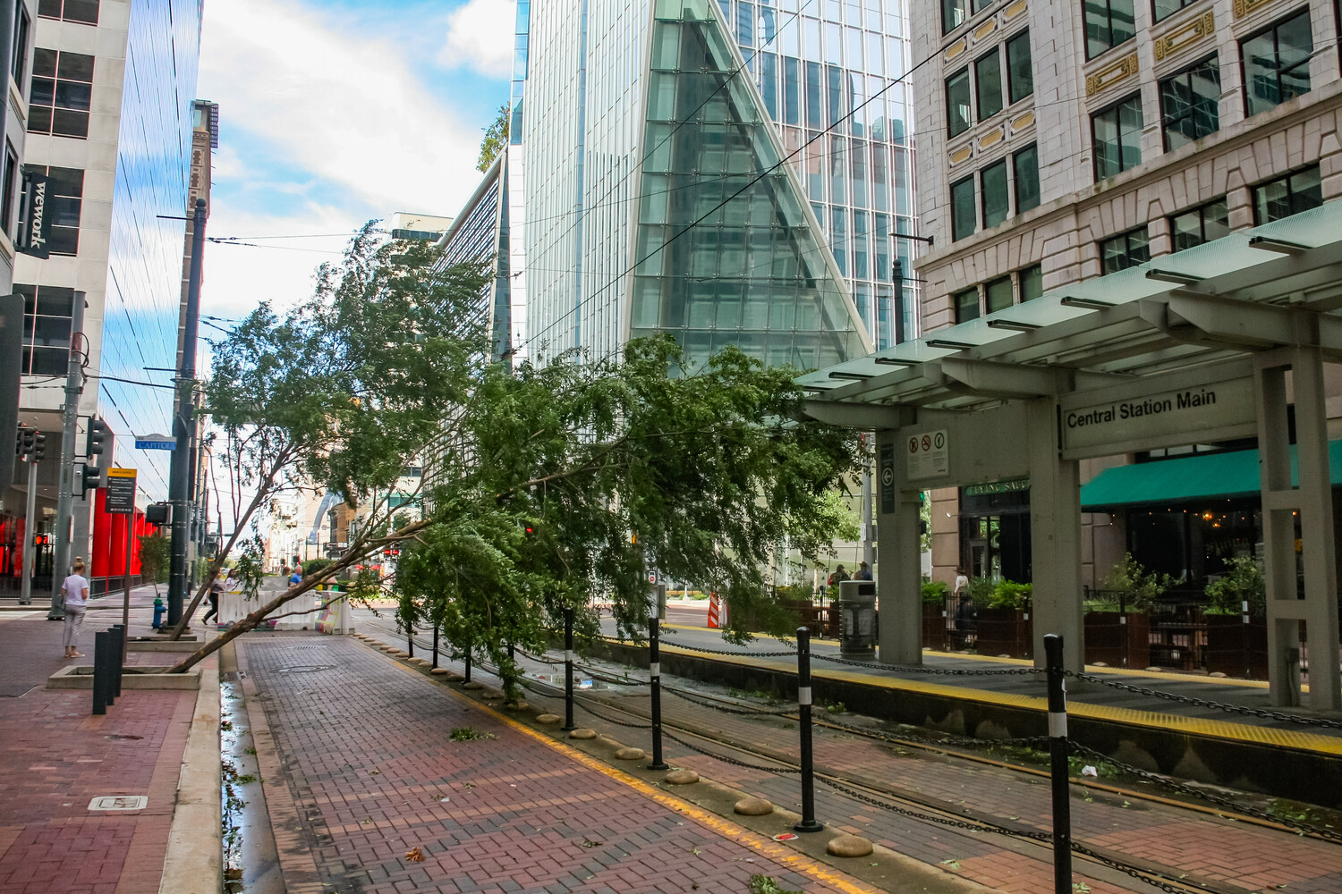 Houston — Lines and Infrastructure; Houston — Miscellaneous photos