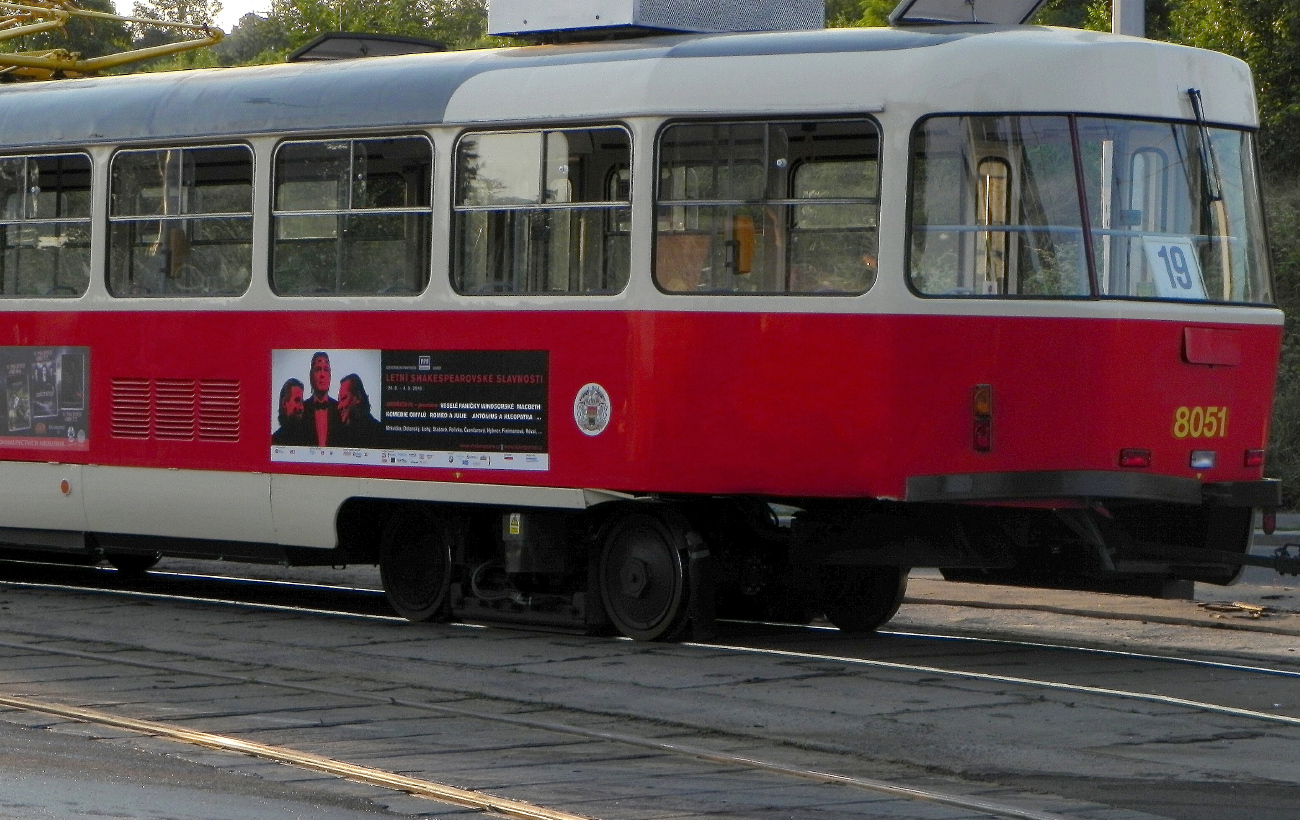 Praha, Tatra T3M2-DVC č. 8051