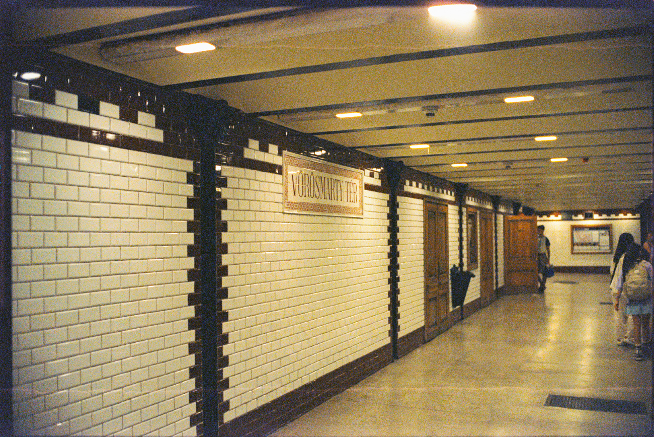 Budapešť — Millennium Underground Railway (M1)