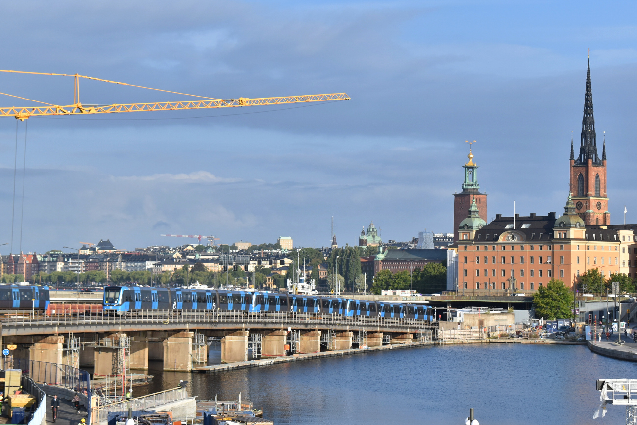 Stockholm — Tunnelbana — Green Line | Gröna Linjen; Stockholm — Tunnelbana — Red Line | Röda Linjen