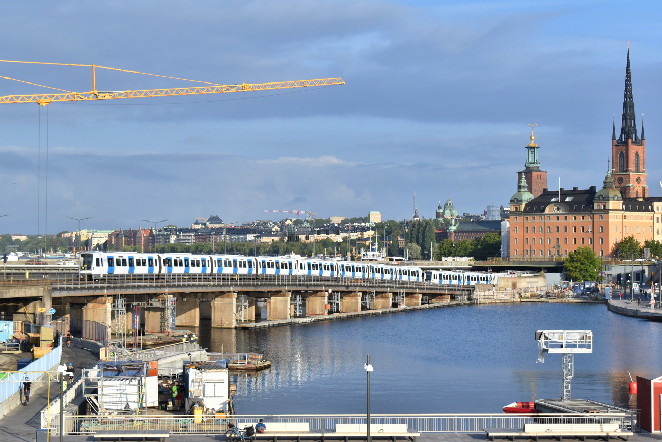 Stockholm — Tunnelbana — Green Line | Gröna Linjen; Stockholm — Tunnelbana — Red Line | Röda Linjen