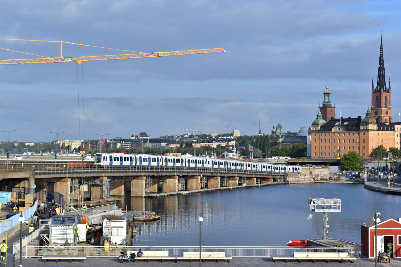 Stockholm — Tunnelbana — Green Line | Gröna Linjen; Stockholm — Tunnelbana — Red Line | Röda Linjen