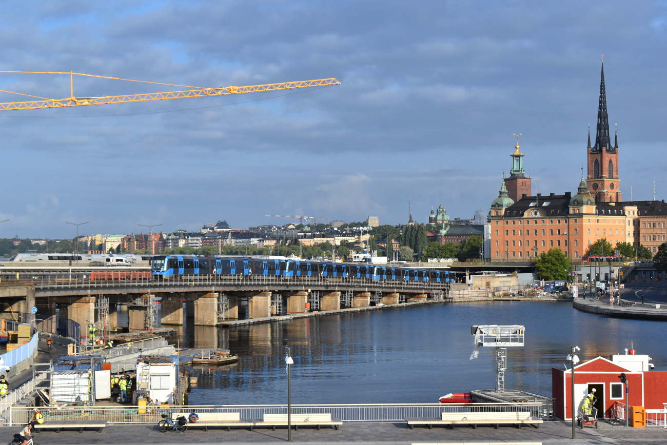 Stockholm — Tunnelbana — Green Line | Gröna Linjen; Stockholm — Tunnelbana — Red Line | Röda Linjen