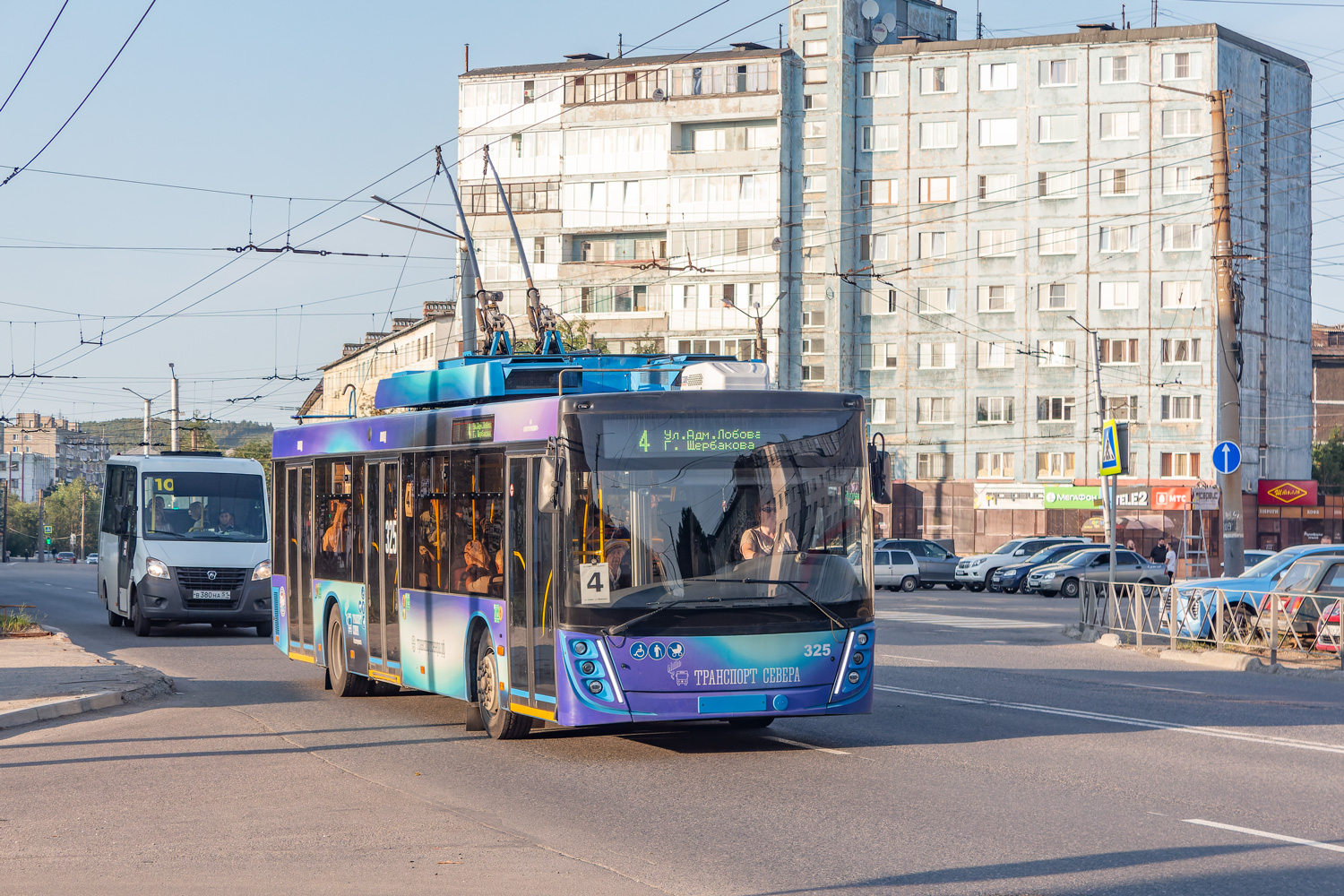 Murmańsk, MAZ-203T20 Nr 325