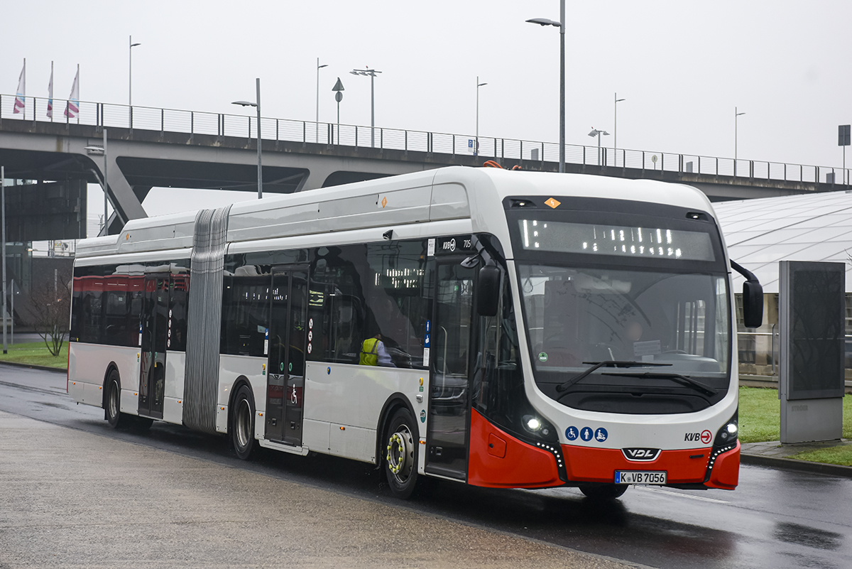 Cologne, VDL Citea SLFA-181 Electric N°. 7056