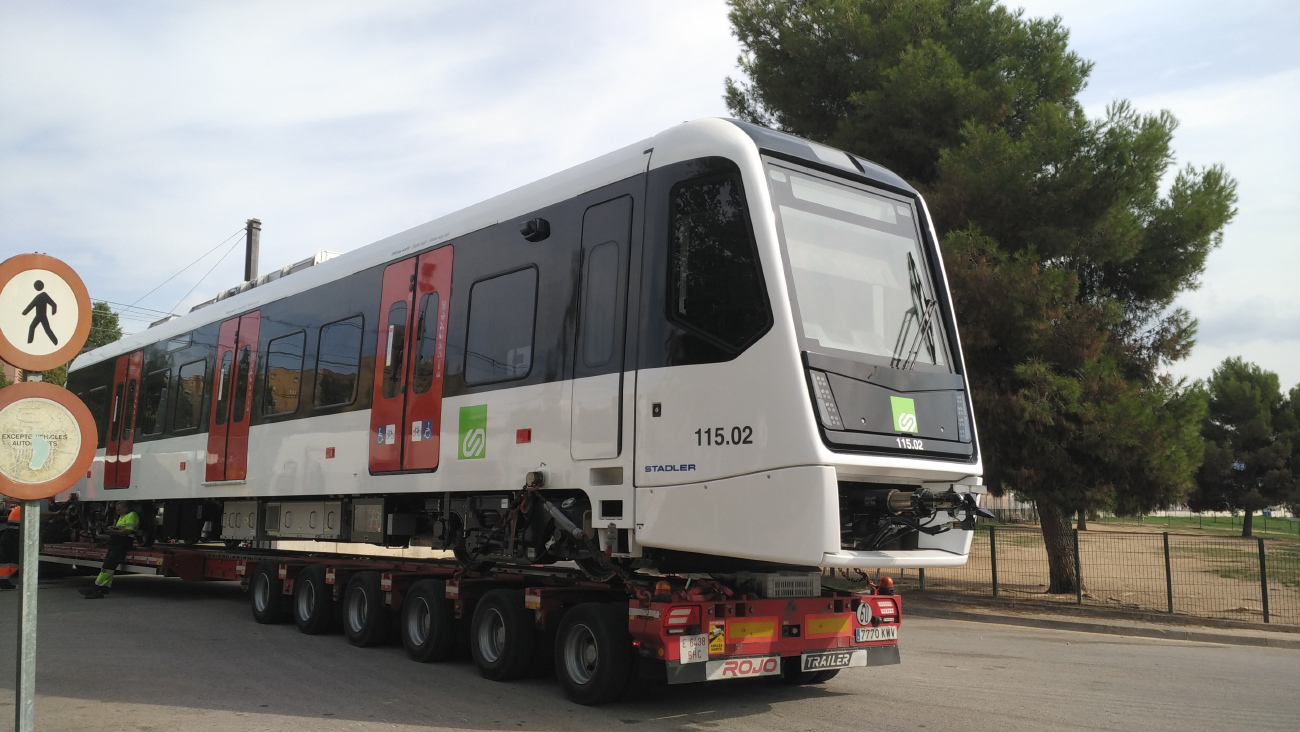 Barcelona, FGC Serie 115 nr. 115.02; Barcelona — Depots, workshops and maintenance; Barcelona — FGC — Rolling stock