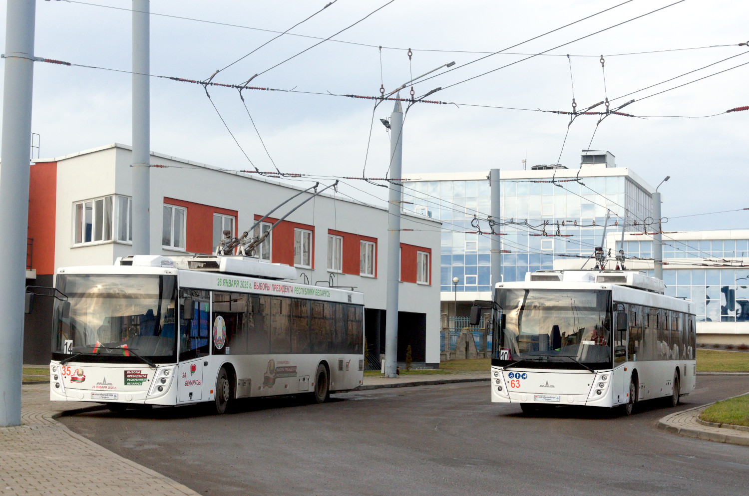 Hrodna, MAZ-203T20 č. 35; Hrodna, MAZ-203T20 č. 63