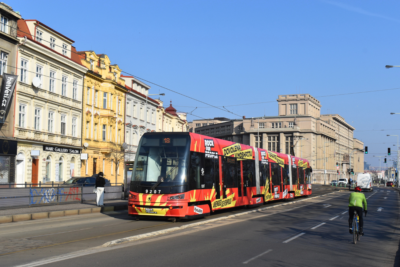 Praha, Škoda 15T1A ForCity Alfa Praha nr. 9207